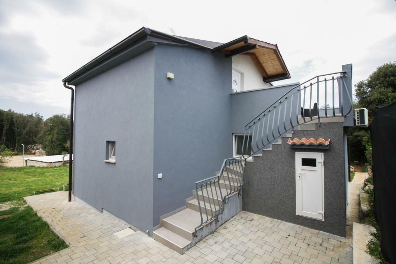 Sebi Apartment 300 M From Beach Rovinj Dış mekan fotoğraf